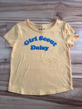 Girl Scouts Daisy Yellow Short Sleeve Tee